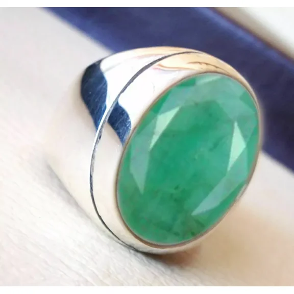 925 Sterling Silver Emerald Gemstone May Birthstone Men's Ring Size