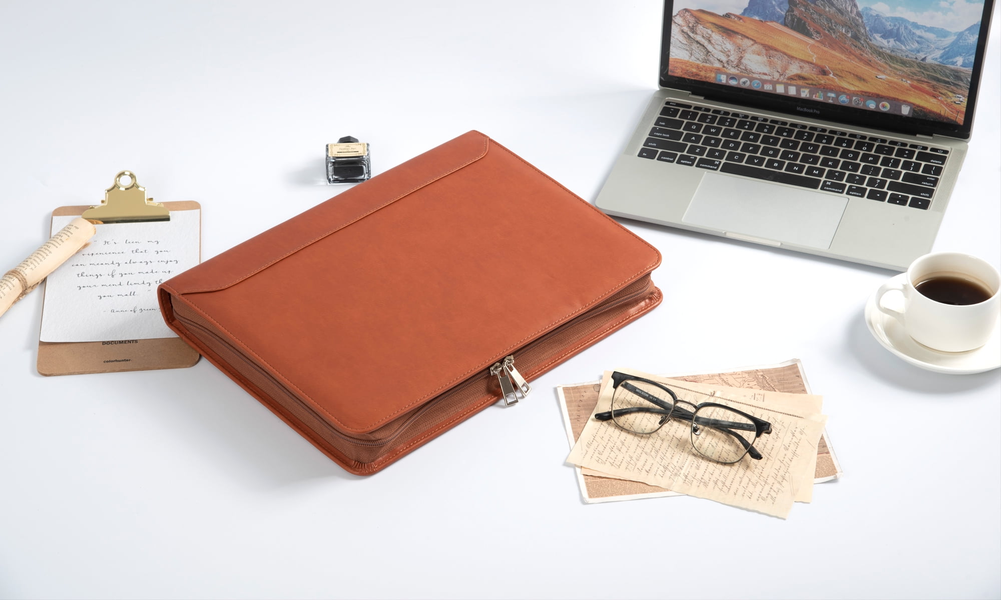 LeatherBelief Portfolio 3 Rings Binder,Zipper PU Leather Padfolio, Business Organizers with A4 Legal Pads, Gift for Him, Brown