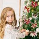 thumbnail image 4 of Paquete de 4 pequeños lazos de campana para árbol de Navidad, adornos para el hogar, bodas, fiestas, regalos de Año Nuevo, manualidades con lazos, 4 of 5