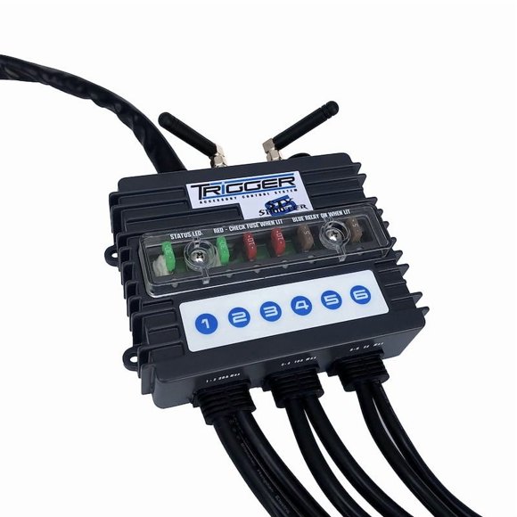 Advanced Accessory Concepts Contrôleur de Lumière Multi-Usage 3001TAC Gâchette 6 SHOOTER; pour Contrôler 6 Accessoires; 12 à 24 Volts; 6 Canaux; Fonction Marche/arrêt et Gradation