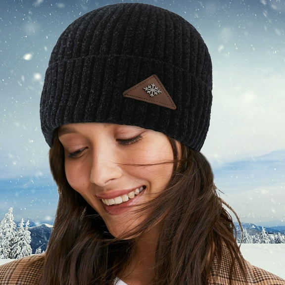 Dyfzdhu Women Saitn Lined Knit Hat Acrylic Winter Hats for Men Silk Soft Slouchy Warm Cuffed Black