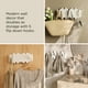 thumbnail image 4 of Perchero Umbra Picket para montaje en pared con 5 pinzas de madera, 4 of 7