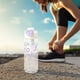 thumbnail image 5 of Botella deportiva con pajita | Vaso de plástico a prueba de fugas de gran capacidad de 730 ml | Portátil para la escuela, el gimnasio y actividades al aire libre | Incluye 1 vaso, 5 of 6