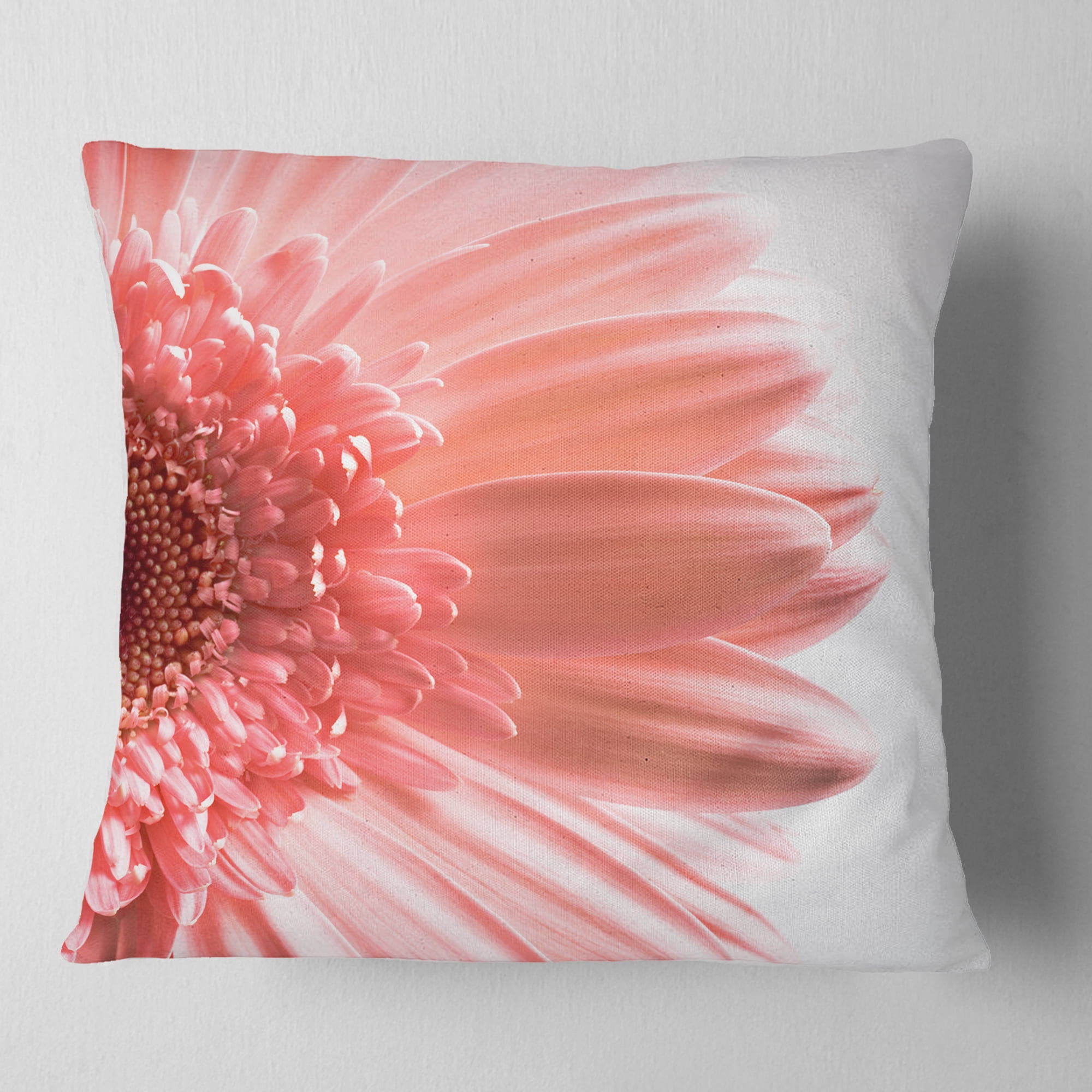 Designart Large Pink Daisy Flower Petals - Floral Throw Pillow - 18x18