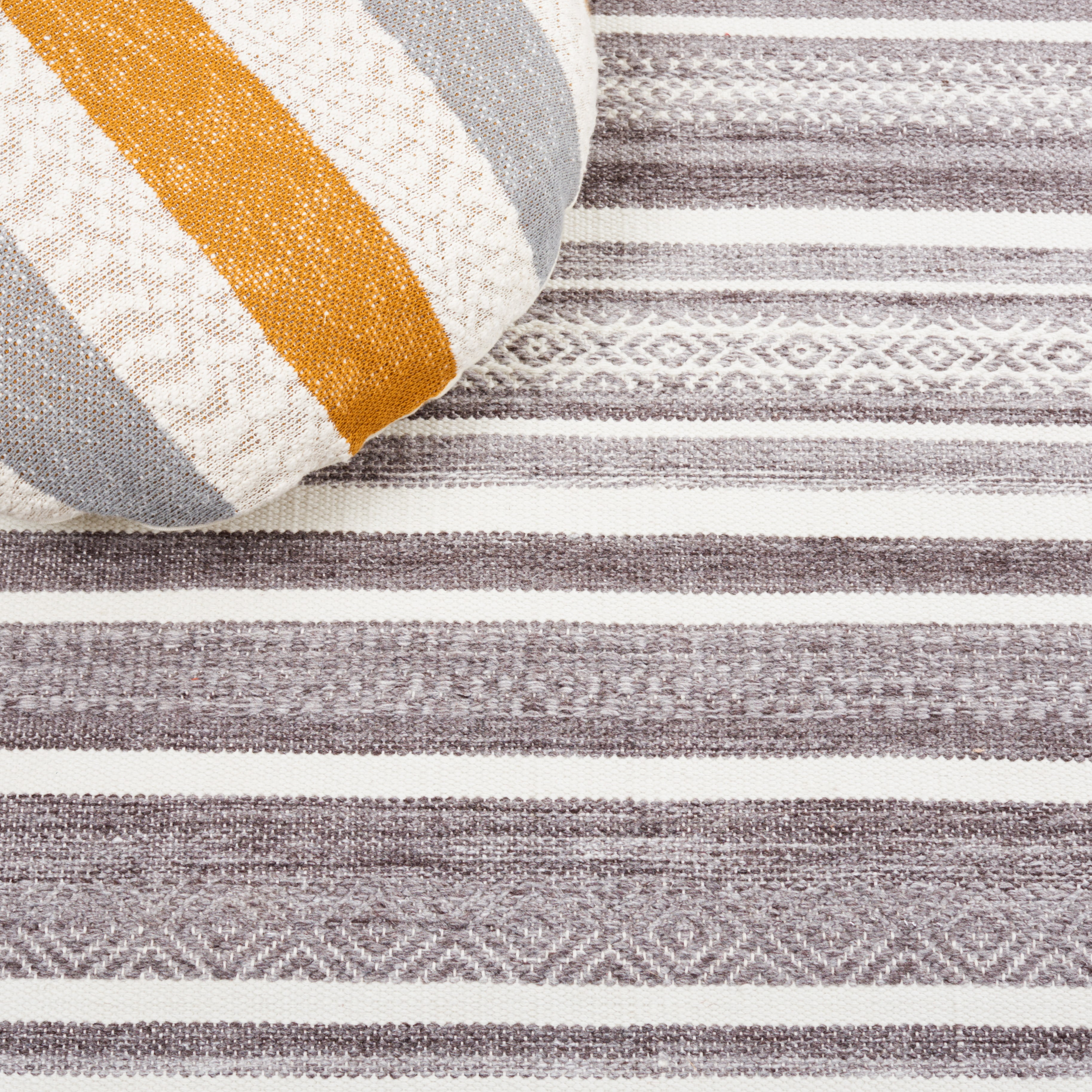 SAFAVIEH Striped Kilim Janel Striped Polyester Area Rug, Grey/Ivory, 8' x 10'