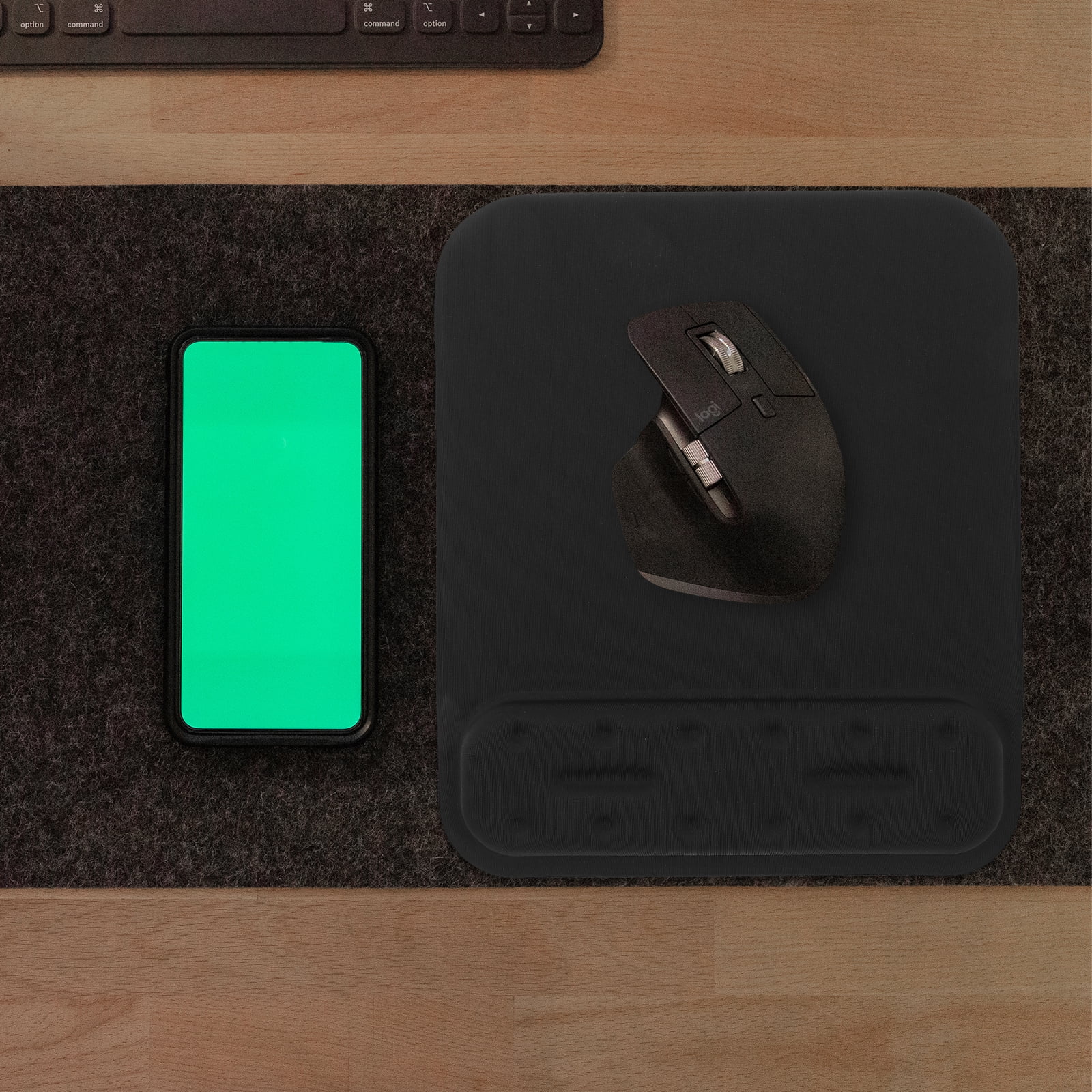 Mouse Pad Large Mouse Pad Mat with Wrist Rest Gel Support Comfort Memory Non Slip Base for Laptop PC Computer Desktop (Black)