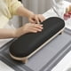 thumbnail image 3 of Reposabrazos para uñas con almohadilla de soporte, esponja incorporada lavable, práctica almohada de mano para decoración de uñas Corto negro, 3 of 7