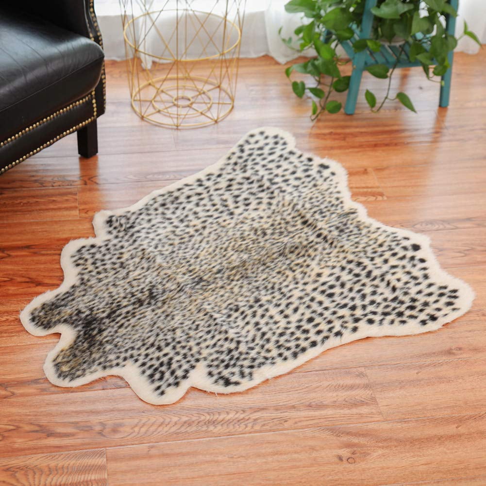 Leopard Print Faux Fur Sheepskin Rug Soft Shaggy Area Rugs Floor Carpet Mats 100 x 94 cm