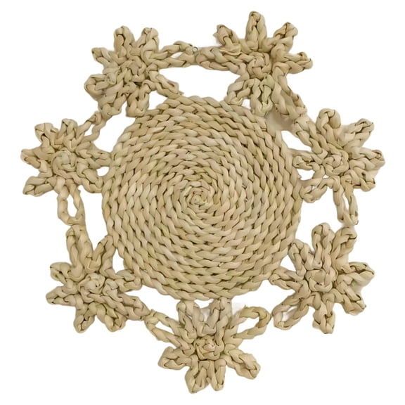 Natural Corn Husk Placemat, Hand-Woven Flower Shaped Decorative Table Charger, 13 x 13 x 0.6 in Rustic Bohemian Style Wall Hanging Mat for Dining Table Home Decor