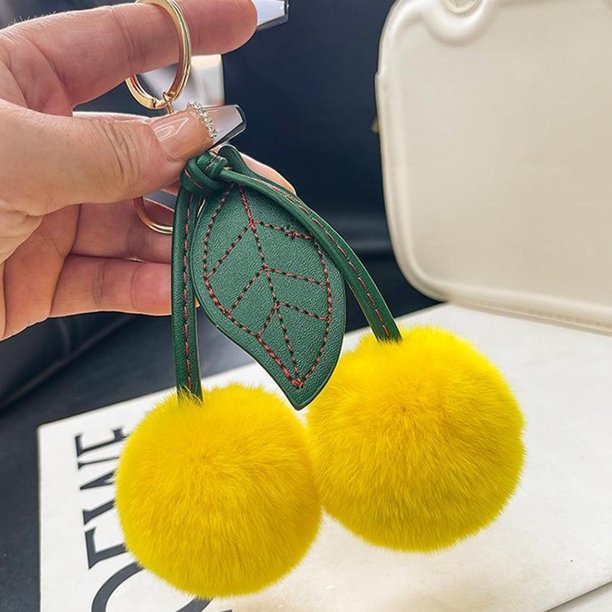 Llavero colgante de cerezas de piel de conejo sintético | Decoración de Fruta de Simulación de Peluche Suave | Accesorio de bolso, adorno del retrovisor del coche, gancho metálico desmontable |