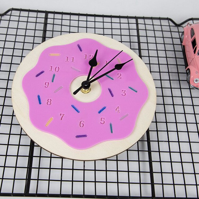 Home Decoration Clock Ins Style Donut Clock Cartoon Mute Wall Ornament Acrylic Color Soft Wall Hanging Pendant Clock heqiyong LED