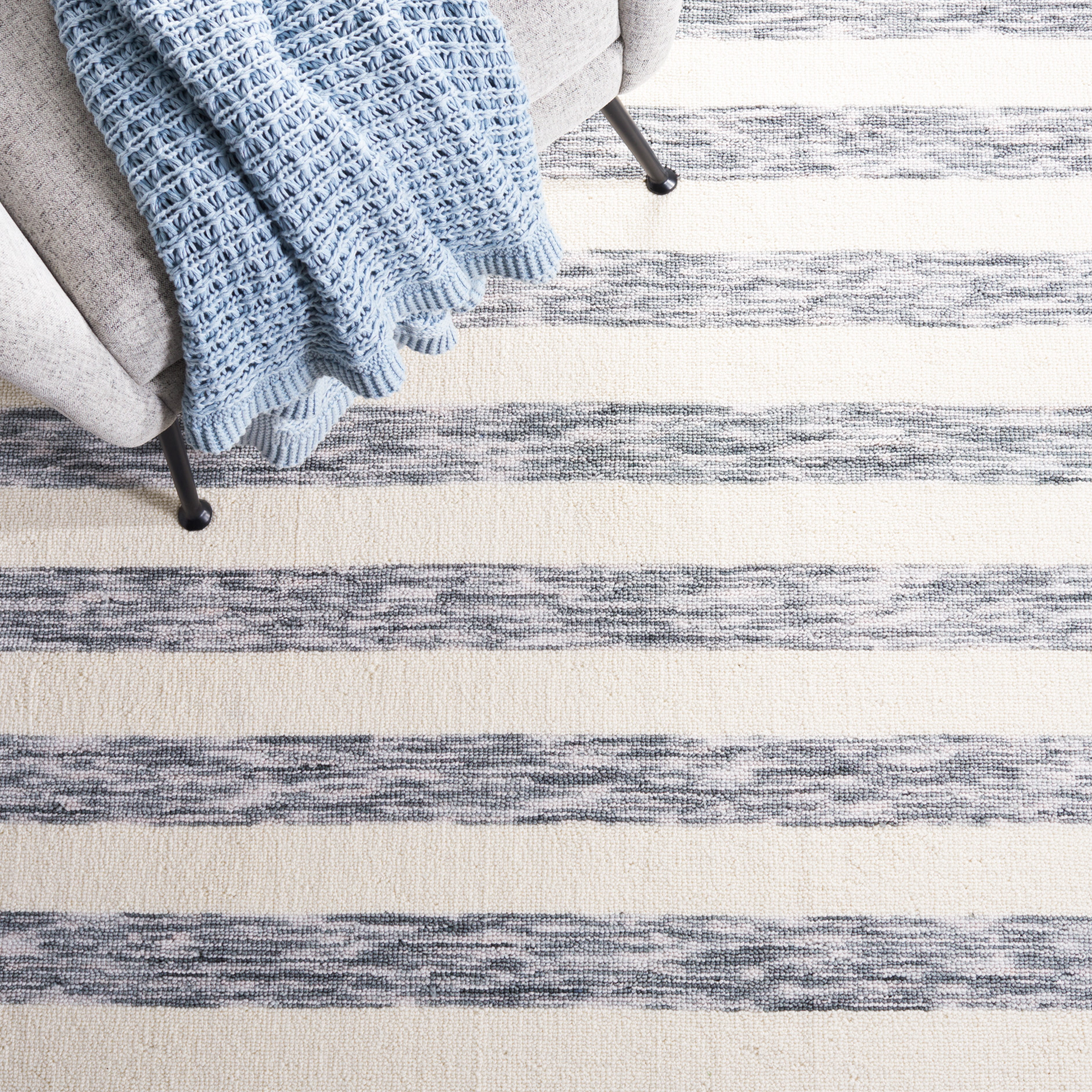 Safavieh Easy Care Fergal Striped Polyester Machine Washable Area Rug, Gray/Ivory, 5' x 8'