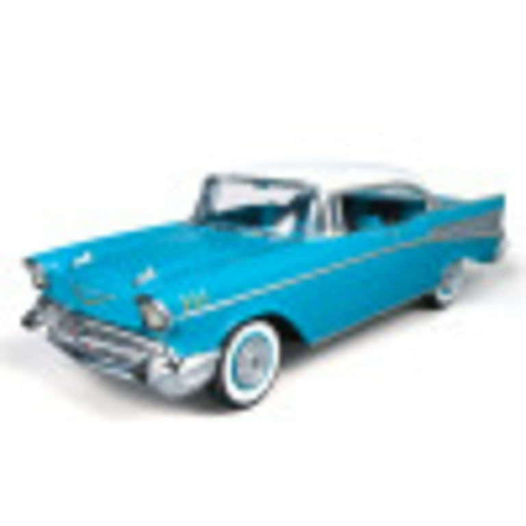 AMT Classic Car 1957 Chevy Bel Air 1:25 Scale Model Kit for