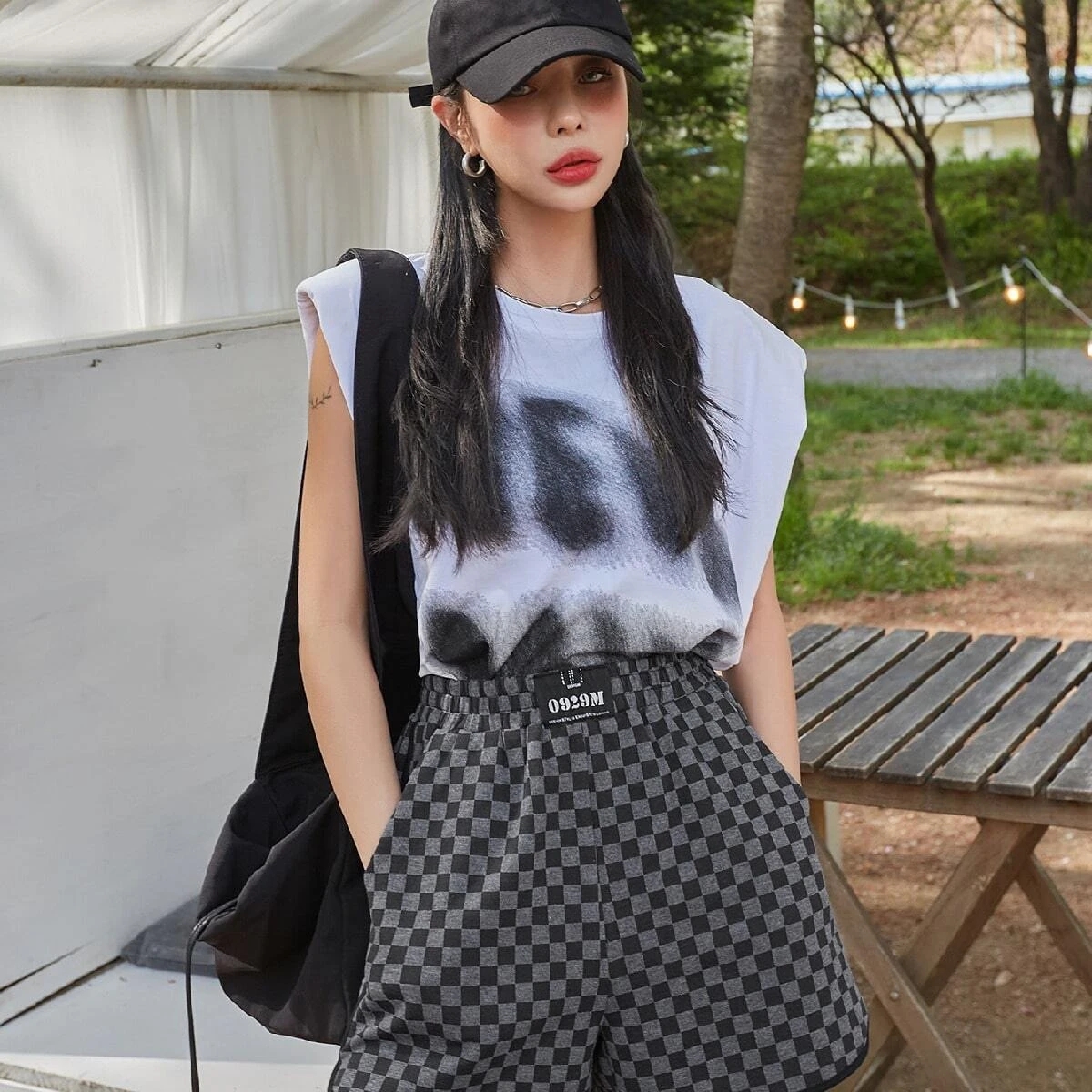 DAZY Plaid Print Letter Patched Shorts 