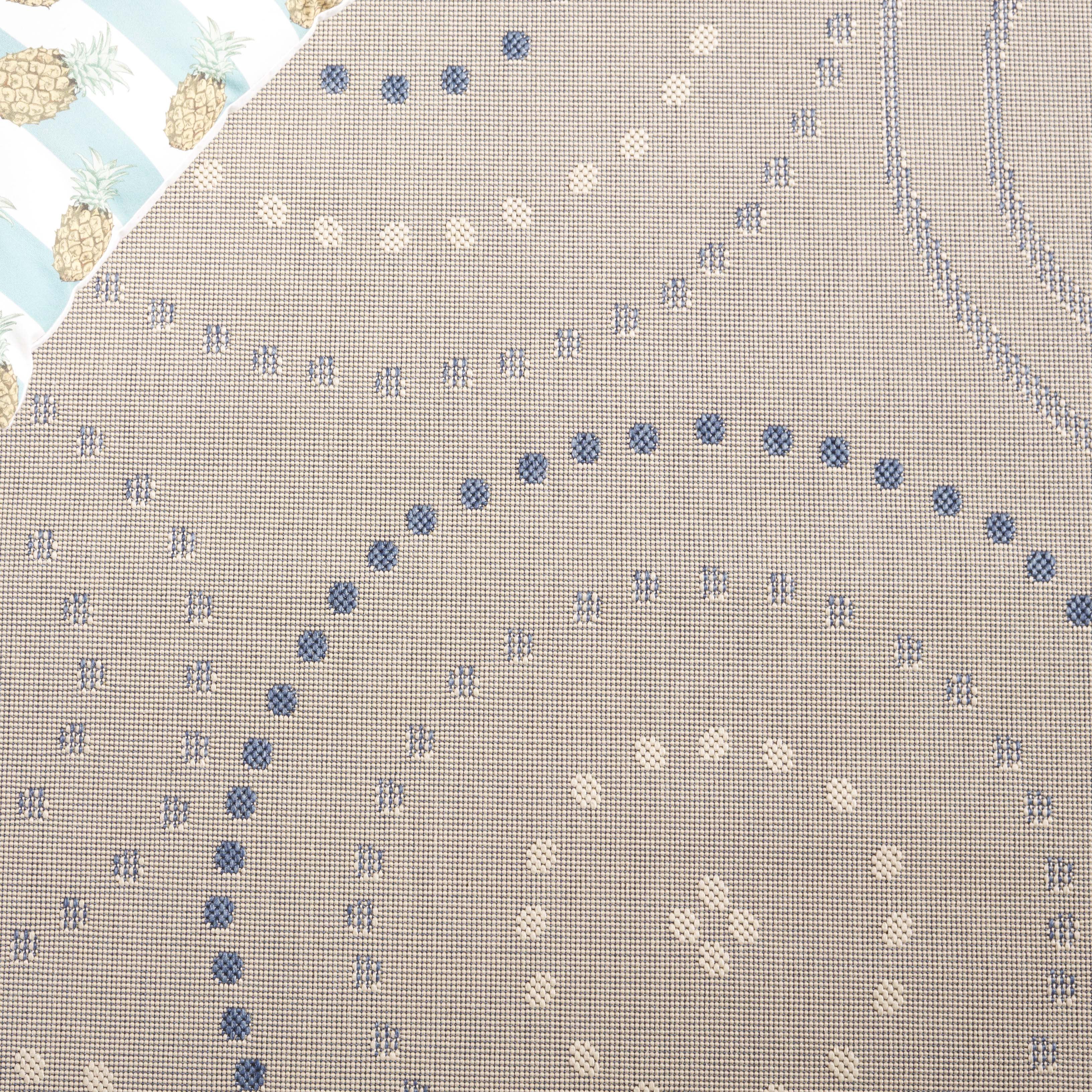 Safavieh Courtyard Hugo Oriental Indoor/Outdoor Area Rug, Natural/Blue, 6'7" x 6'7" Round