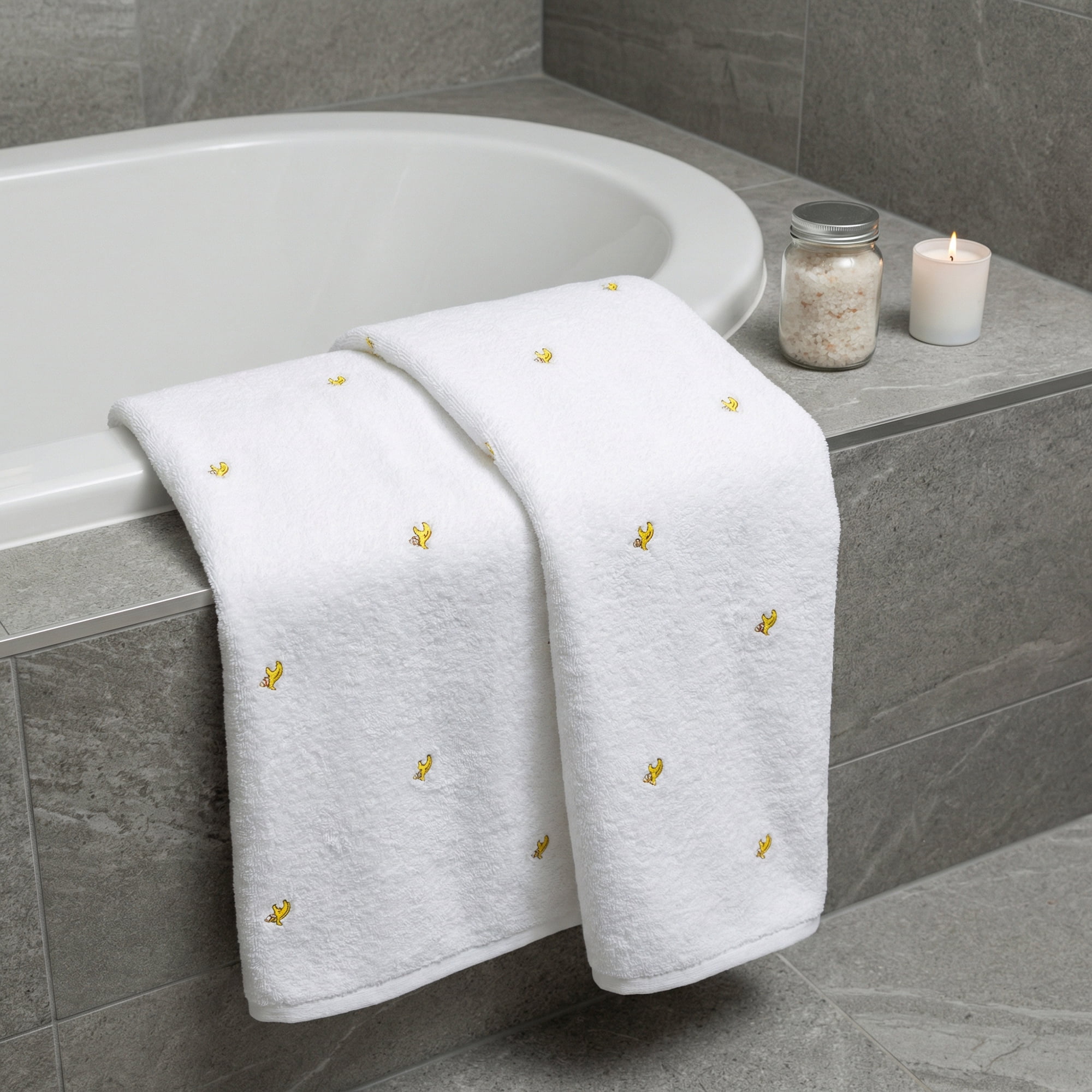 Unique Bargains Soft Absorbent Bath Towel 2 Pack Banana White/Banana Yellow 55"x28"