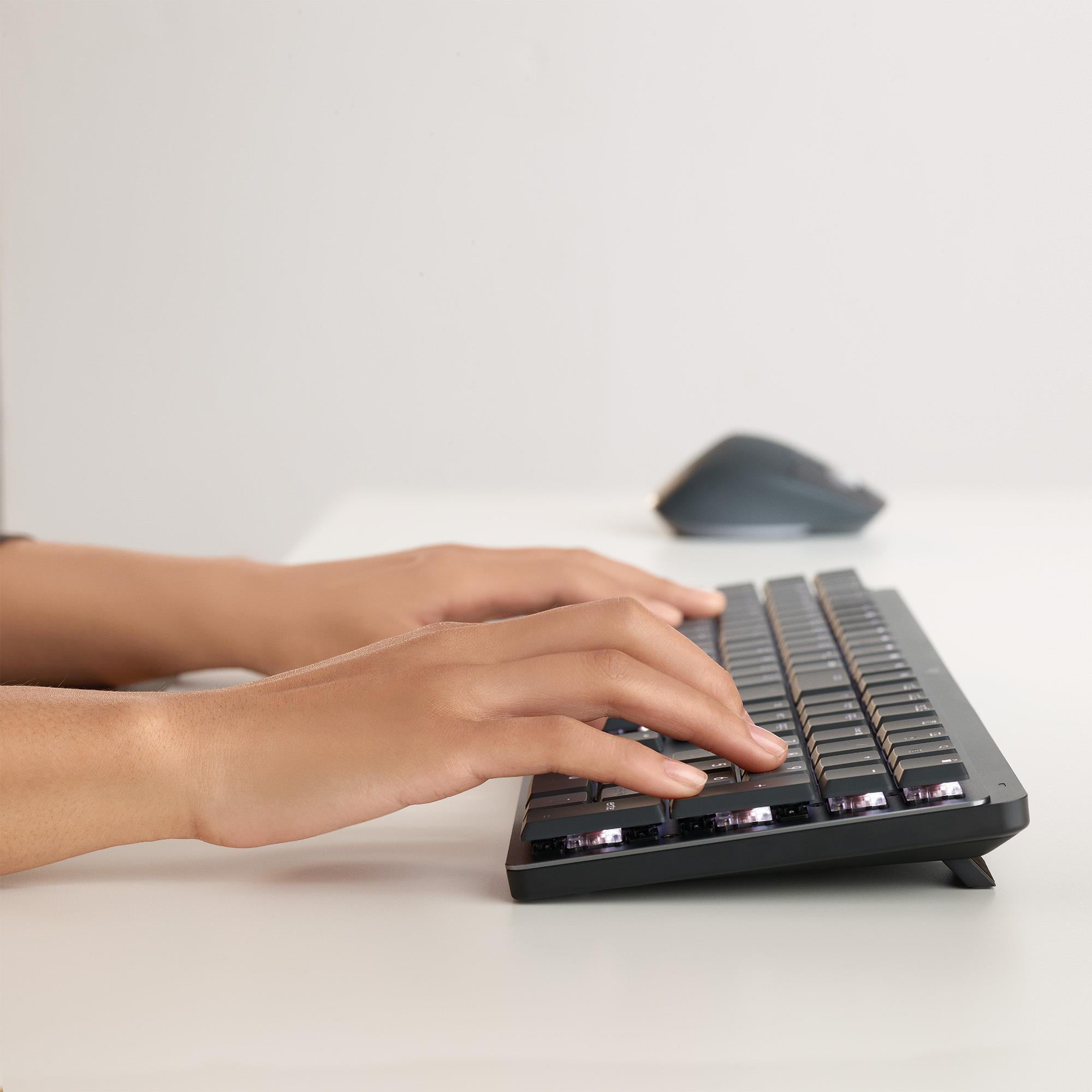 Logitech MX Mechanical Wireless Illuminated Keyboard Bundle with 4-Port 3.0 USB Hub - (Tactile/Graphite)