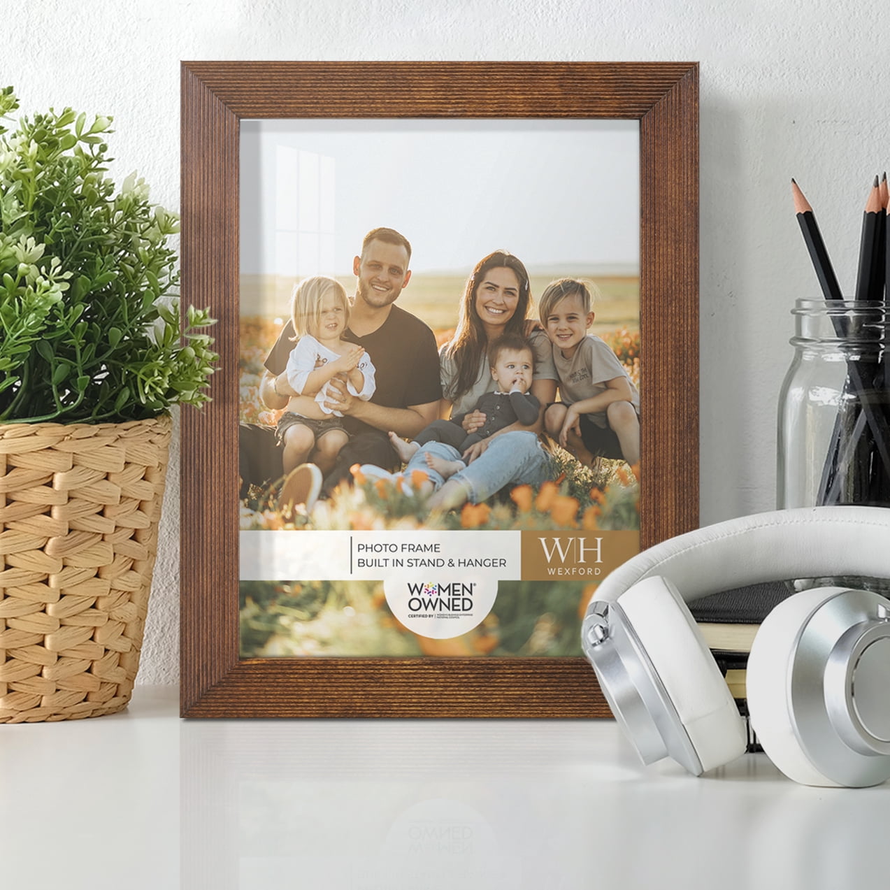 Grooved 6 in. x 8 in. Walnut Picture Frame (Set of 2)