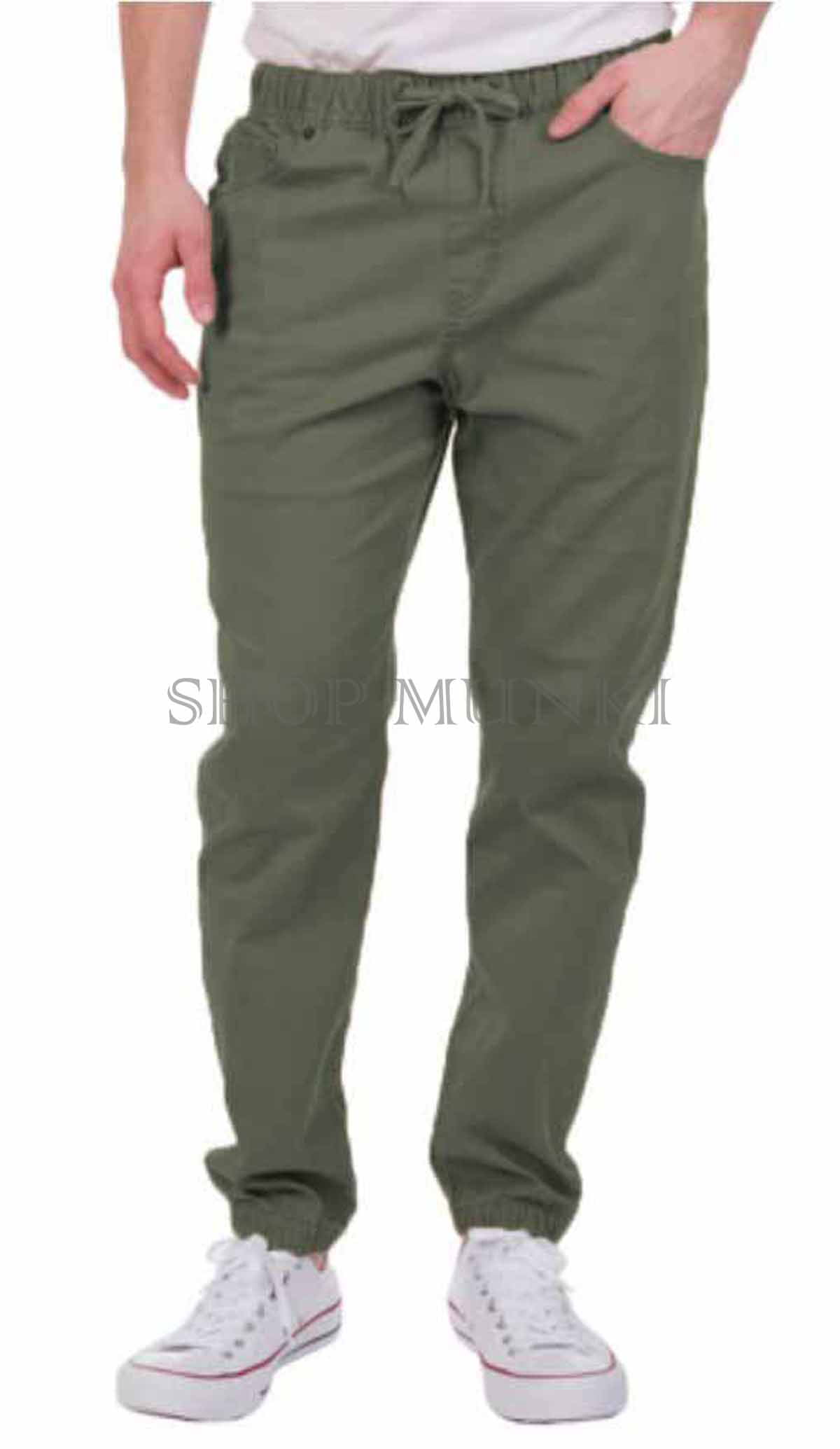 UNIONBAY Mens Elastic Waist Stretch Twill Relaxed Fit Cargo Jogger Pants 