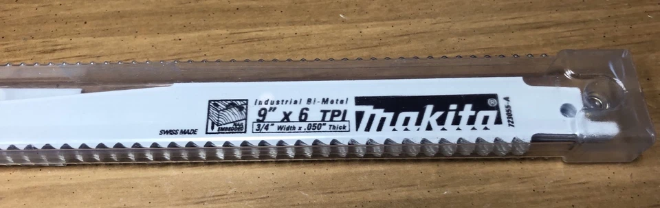 CIRCLE- Makita 723055-A-5 9-Inch 6-Tpi Wood Cutting Reciprocating Saw Blades, Pack Of 5