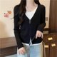 thumbnail image 3 of Falso cárdigan de punto negro de dos piezas para mujer a principios de primavera nuevo estilo coreano diseño suave con cuello en V sección corta superior delgada, 3 of 5