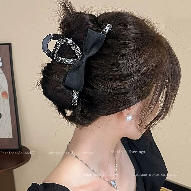 EKE Women’s Hair Clip Vintage Retro Back-Wear Elegant Hair Accessory with Fashion Texture