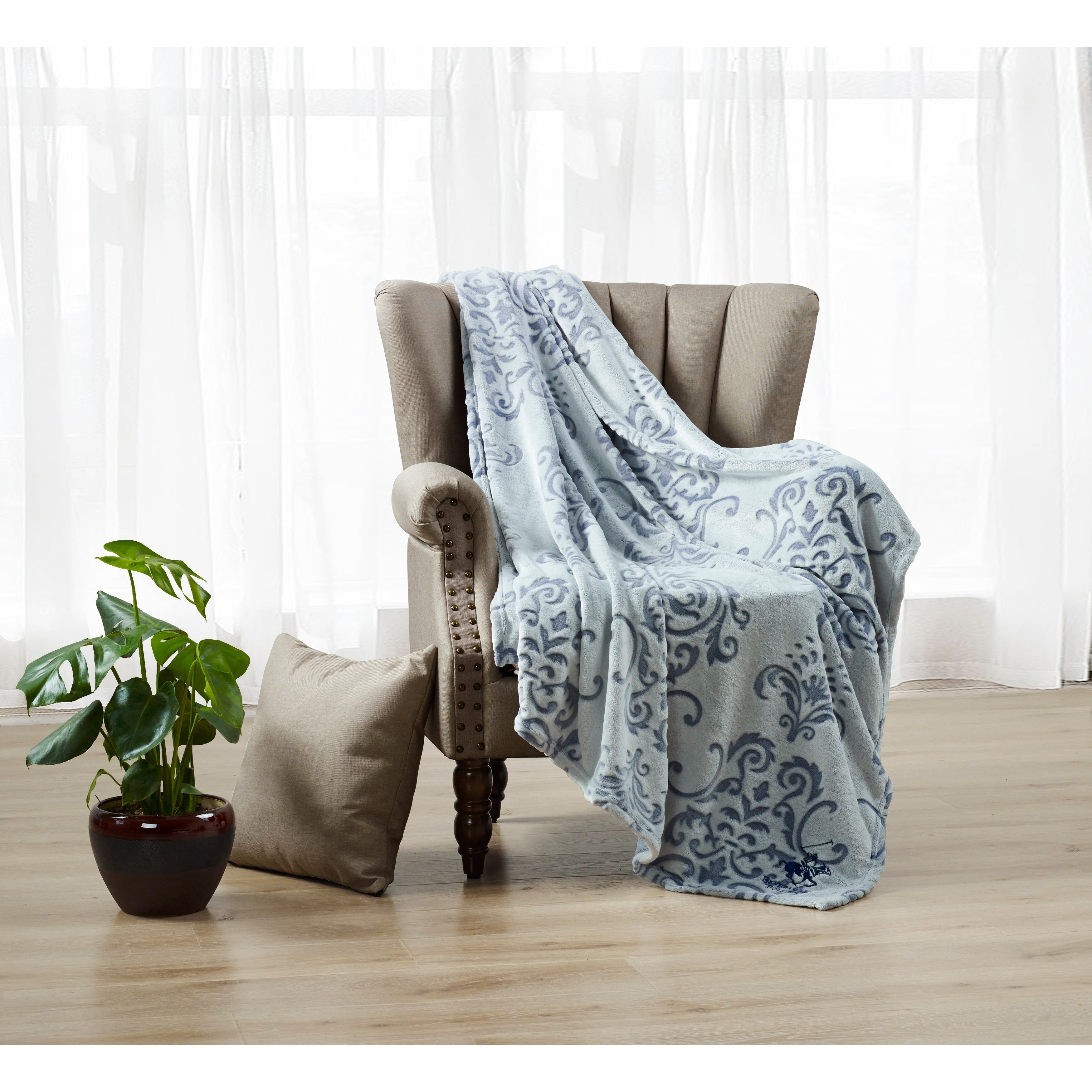 Beverly Hills Polo Club Luxury Plush Sculptured Microfiber Throw