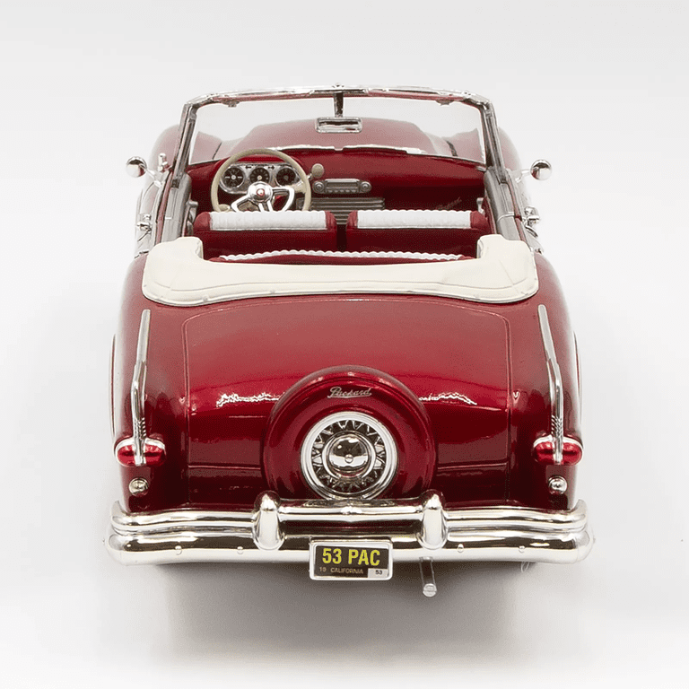 Road Signature 1953 Packard Caribbean Green 1:18 Scale Diecast Car