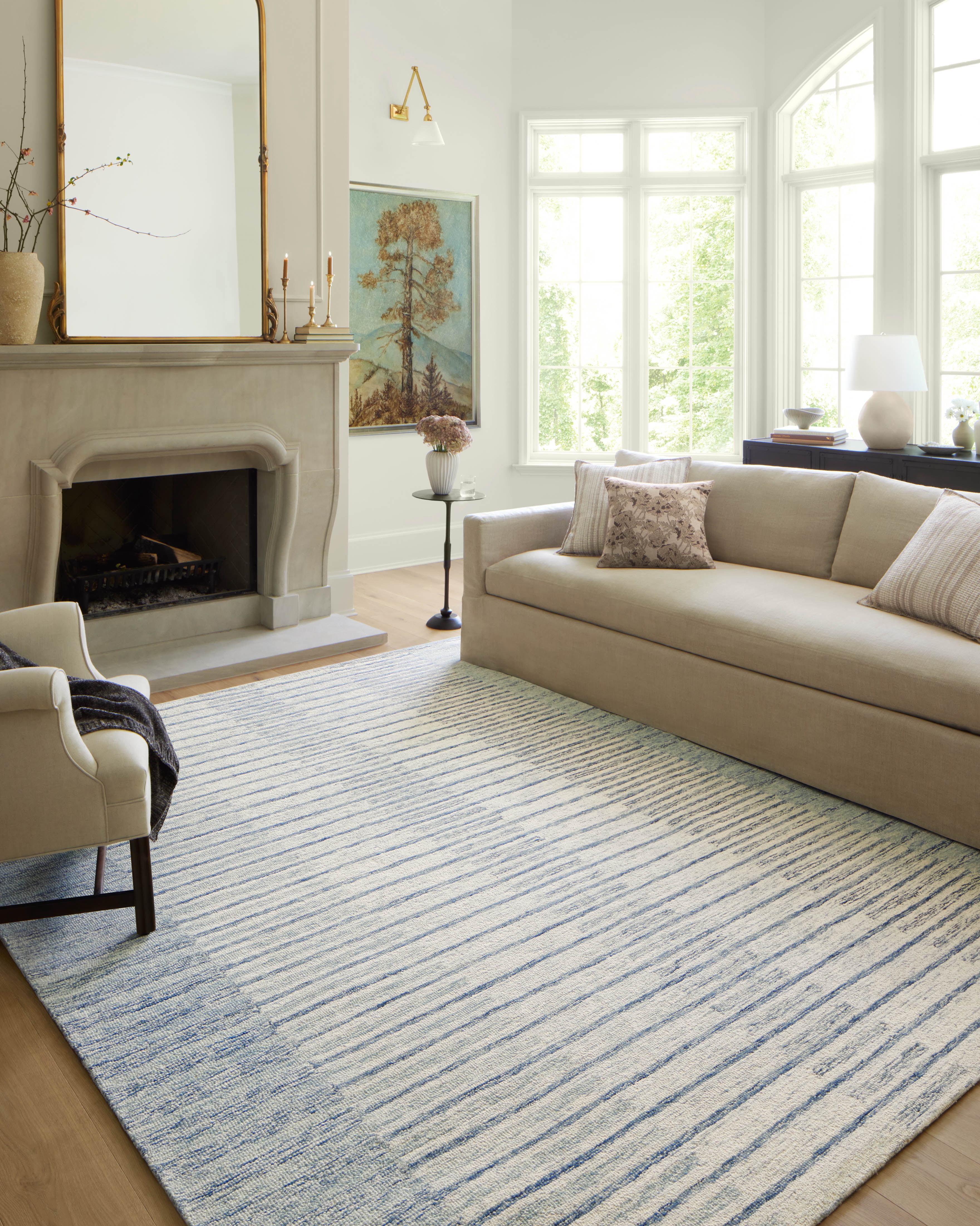Chris Loves Julia x LoloiChris Ivory / Denim 2'-6" x 9'-9" Runner Rug