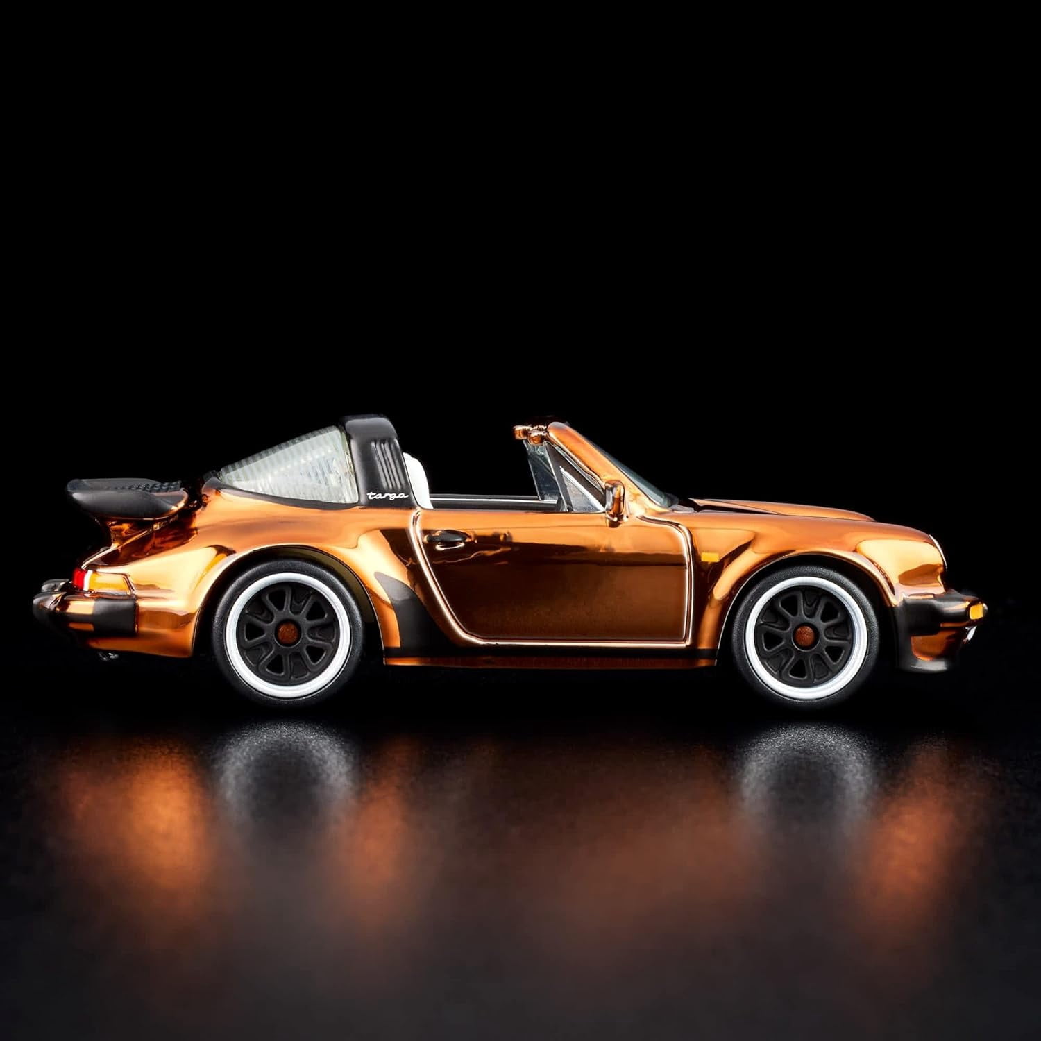 Hot Wheels RLC Exclusive 1988 Porsche 911 Targa Turbo 1:64 Die-Cast Car | Spectraflame Brown