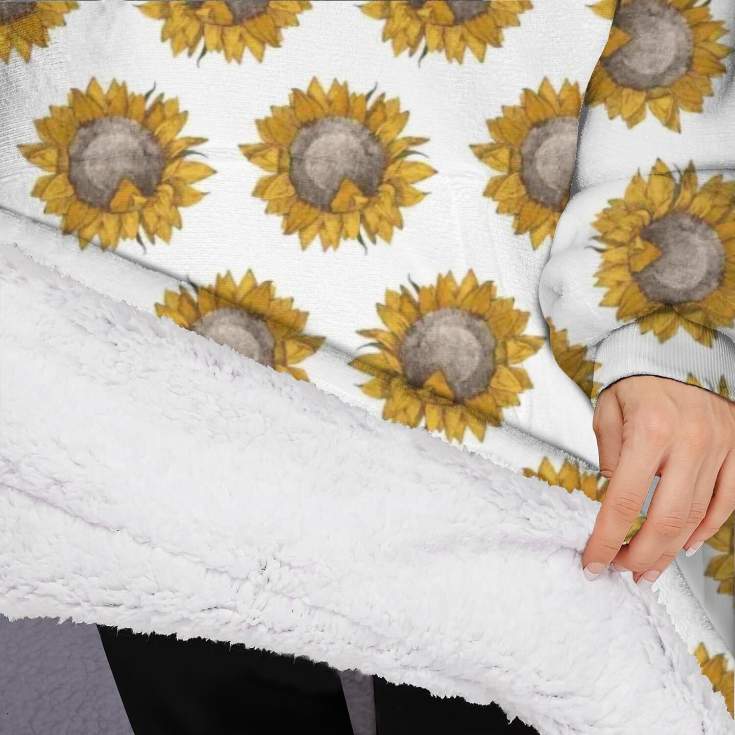 Oversized Wearable Blanket Hoodie,White Sunflower Pattern Sherpa Blanket Hoodie with Super Pockets,Super Warm Fuzzy Pullover for Women & Men