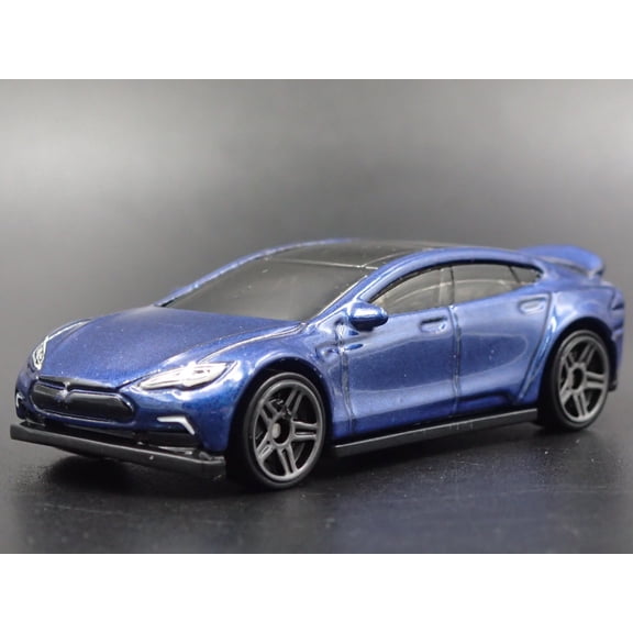 Open Box 2012-2016 TESLA MODEL S BLUE 1/64 SCALE COLLECTIBLE DIORAMA DIECAST MODEL CAR
