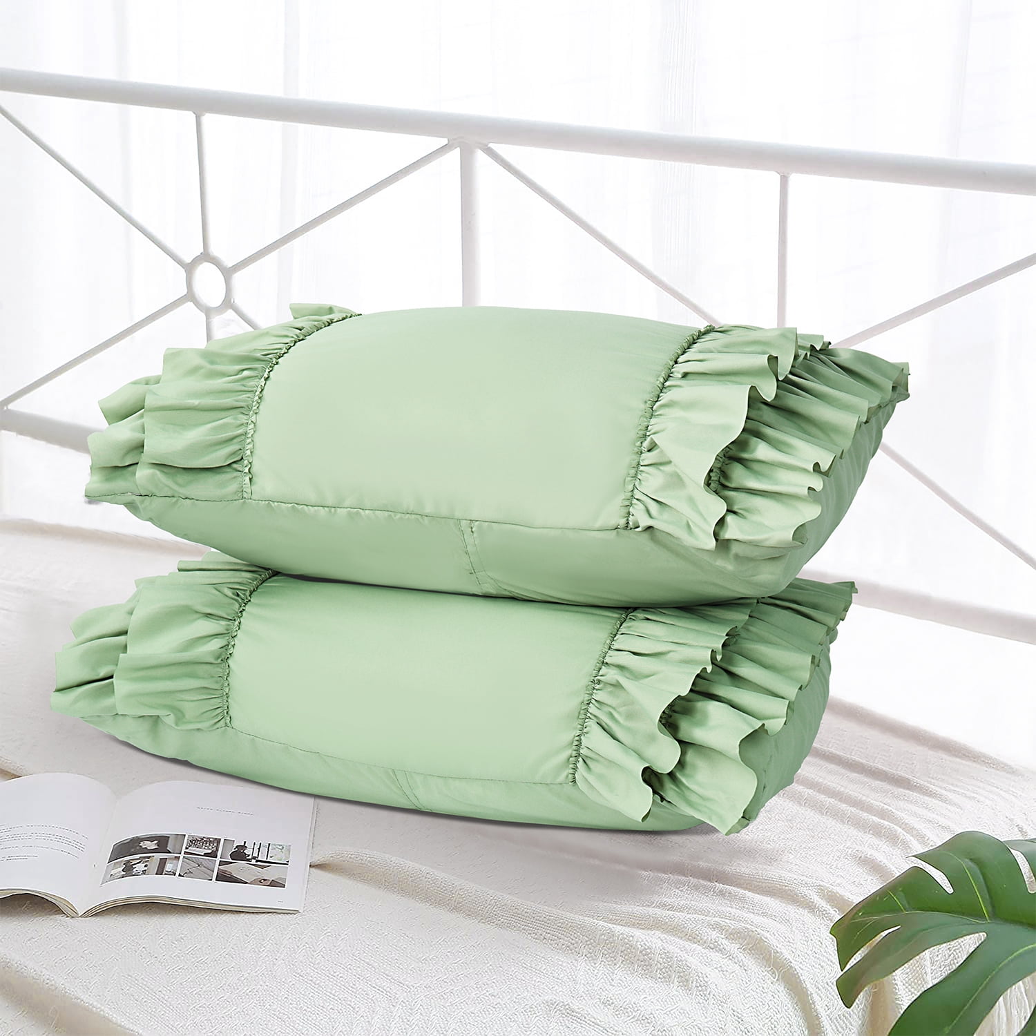Set of 2 Classic Ruffle Decorative Pillow Shams