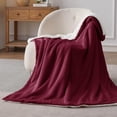 thumbnail image 3 of Manta Bedsure Sherpa Fleece tamaño Twin 152 x 203 cm color burdeos, 3 of 8