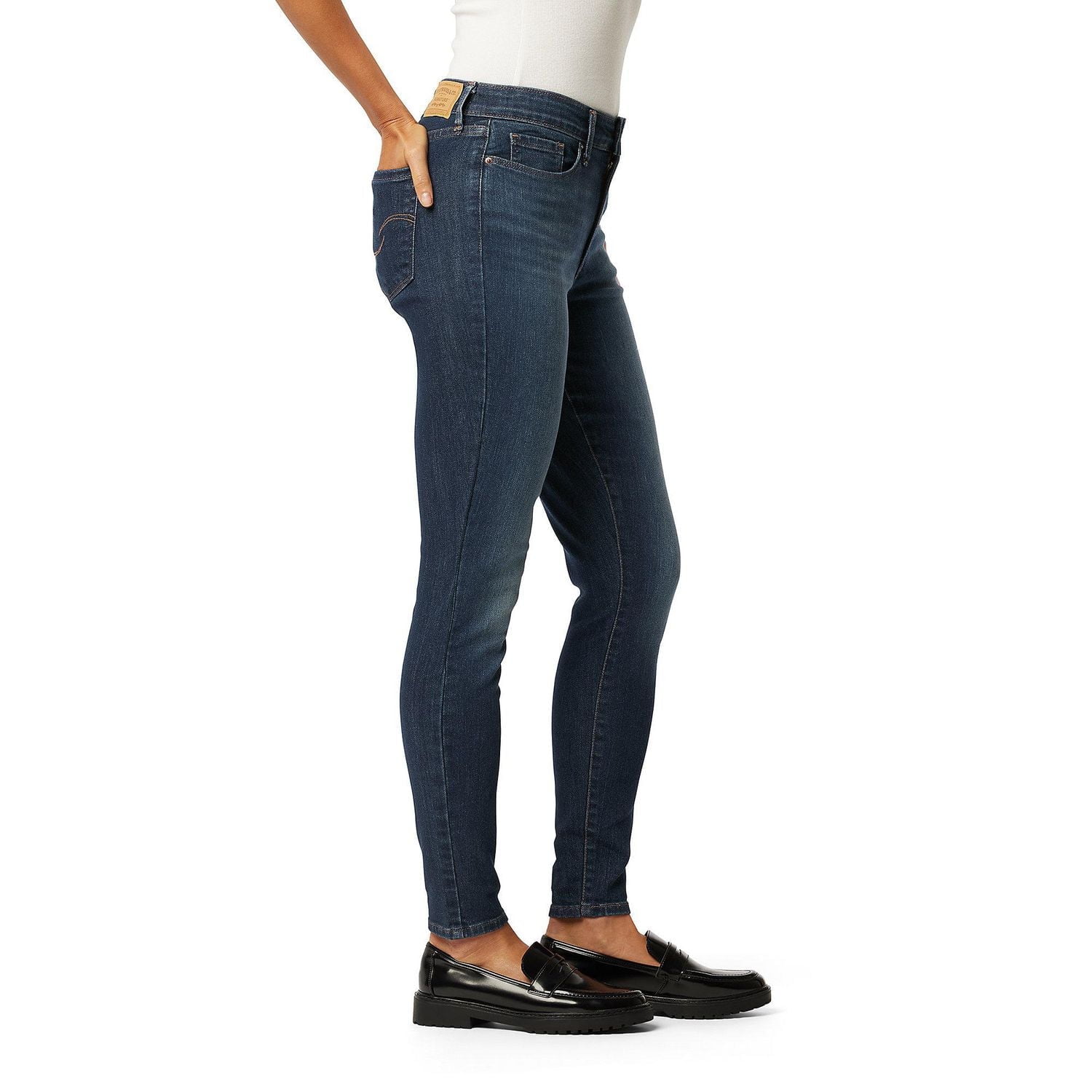 Levi Strauss Signature™ Women's Mid Rise Skinny Jeans (Online only