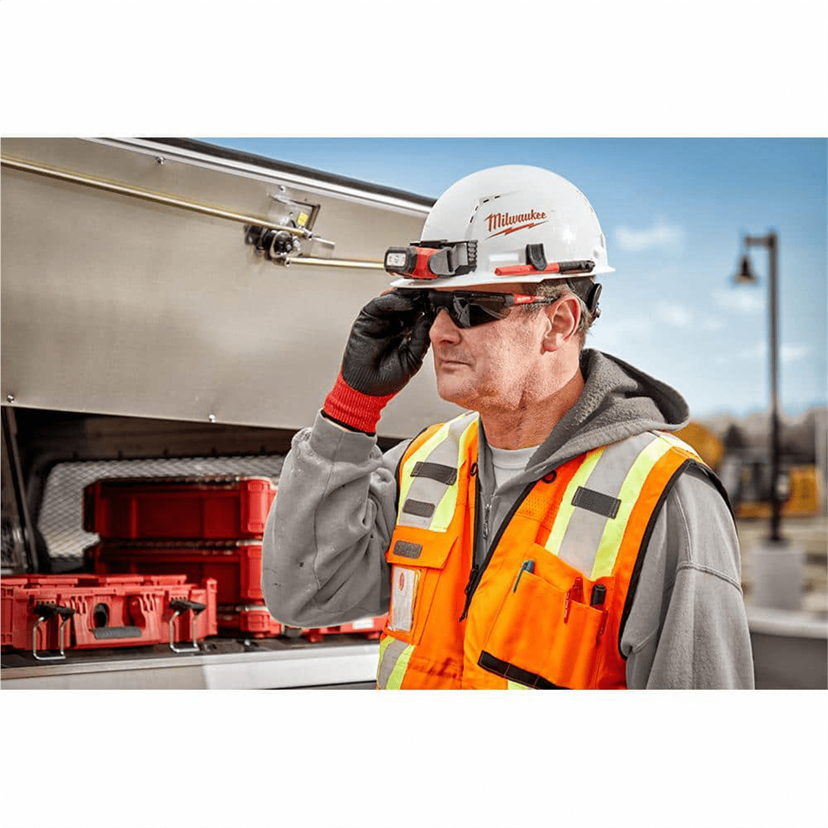 Milwaukee Tool 3PK Safety Glasses - Tinted Anti-Scratch Lenses