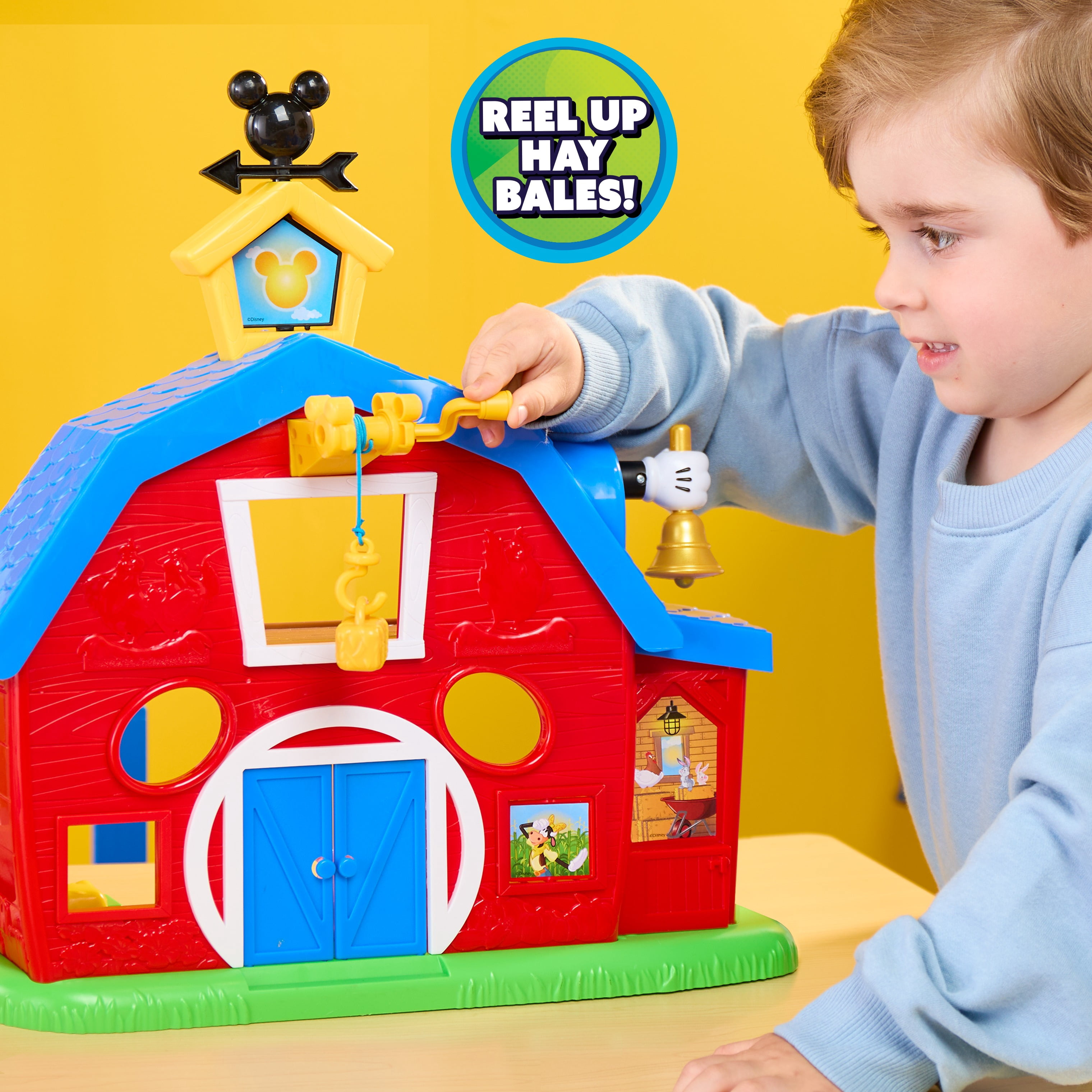 Disney Jr. Mickey Mouse Clubhouse Barnyard Fun Playset with Sounds, 15-pieces, Kids Ages 3+