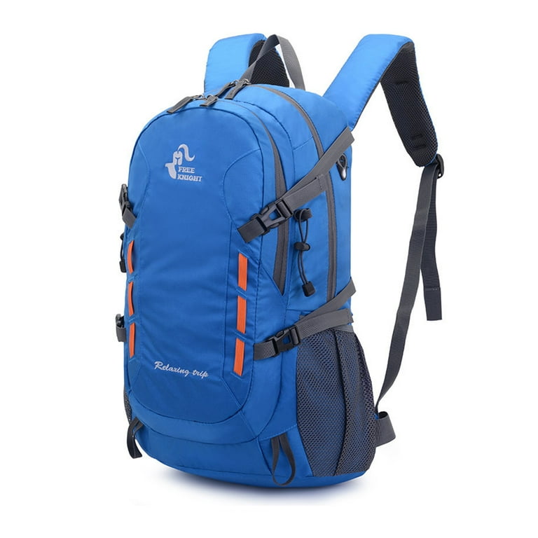 Daypack with top back ventilation