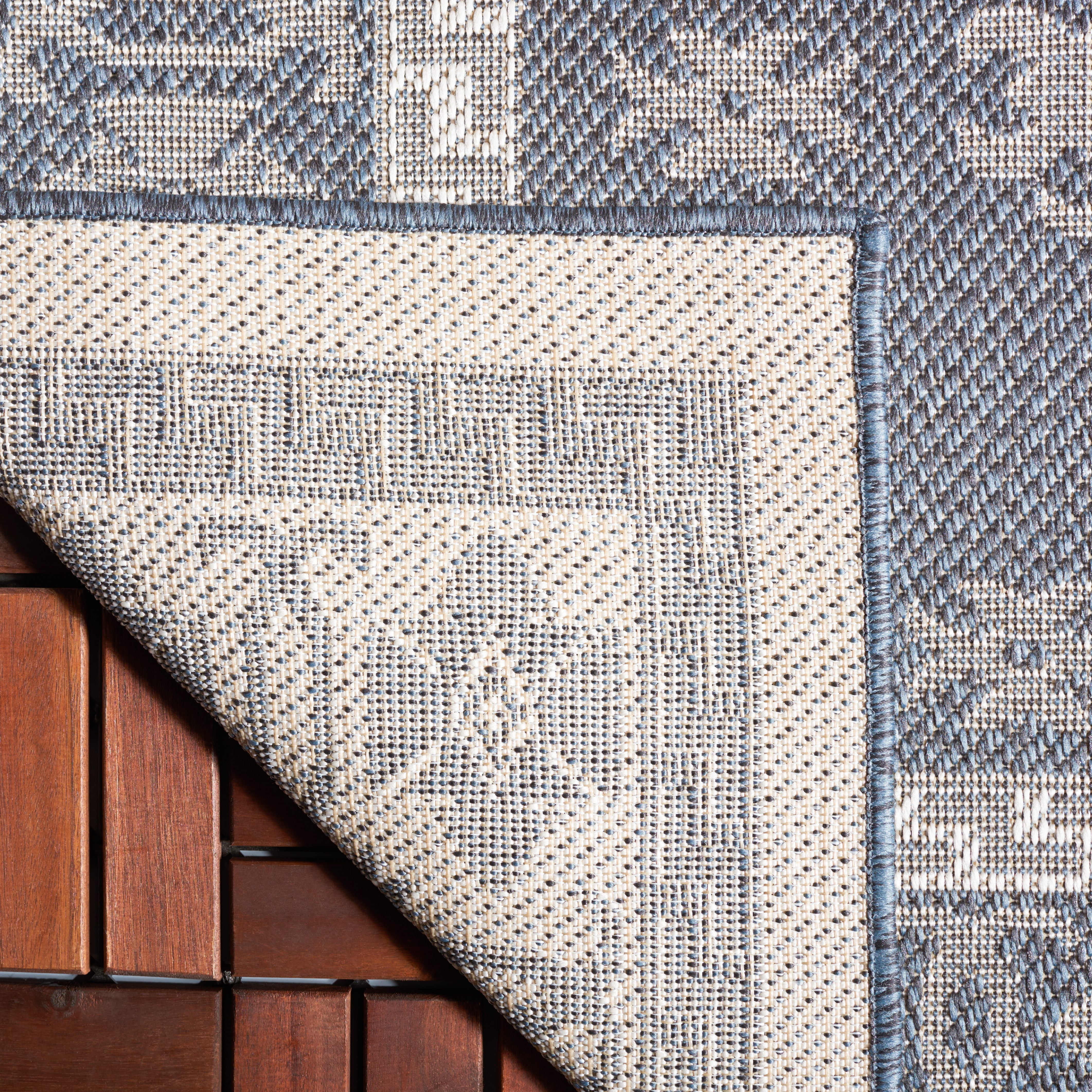 SAFAVIEH Machine Washable Rug Indoor/Outdoor Bermuda Collection - Bermuda Fredrick Geometric Indoor/Outdoor Area Rug, Navy/Ivory, 6'7" x 6'7" Square