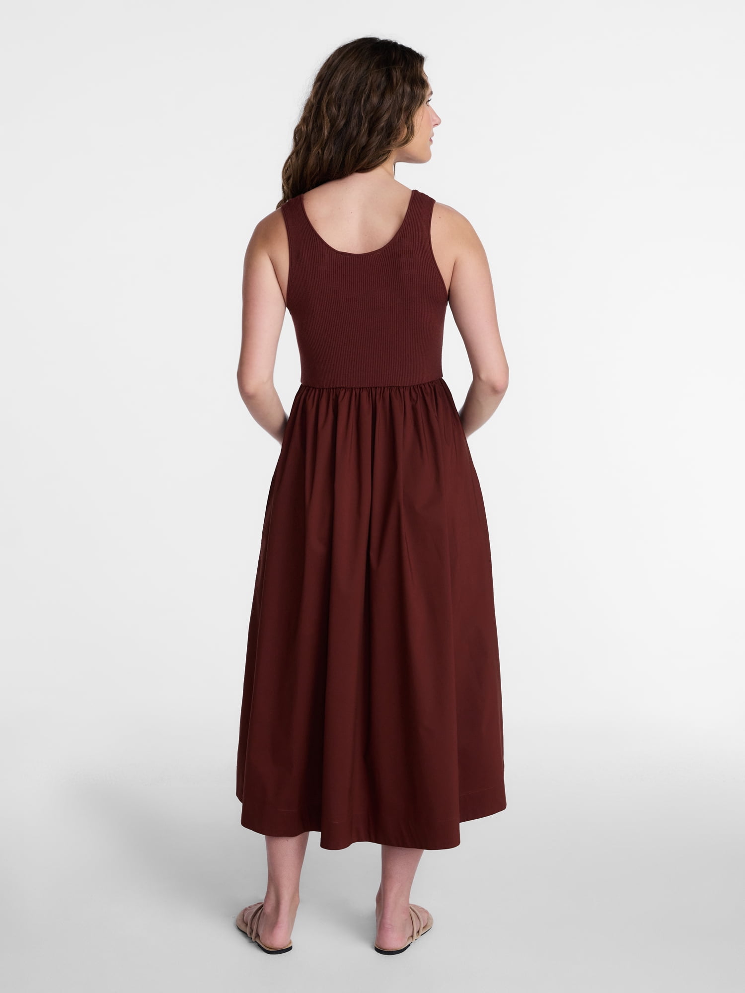 Time and Tru Women's Sleeveless Scoop Neck Midi Dress, Sizes XS-XXXL