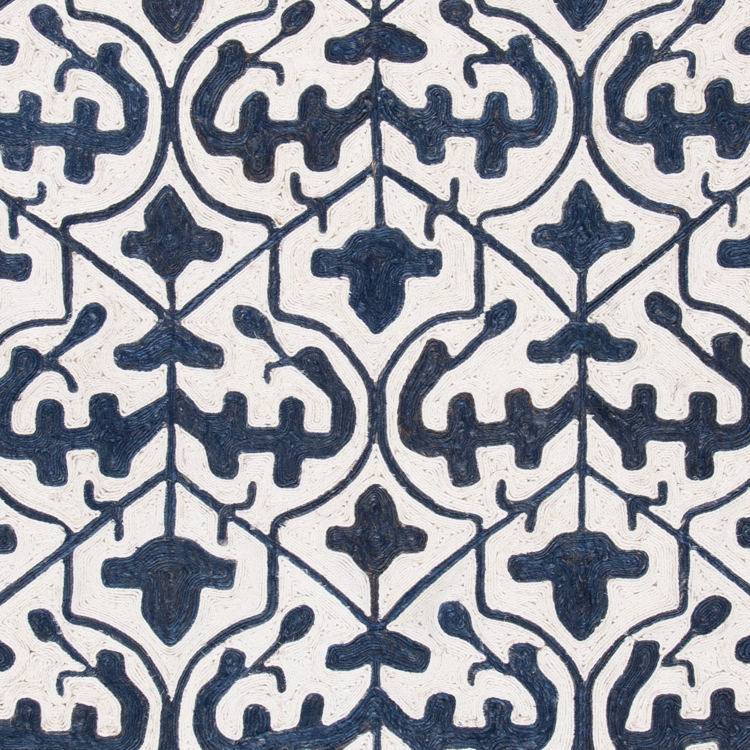 SAFAVIEH Sahara Catriona Geometric Trellis Area Rug, Navy/Ivory, 5' x 8'