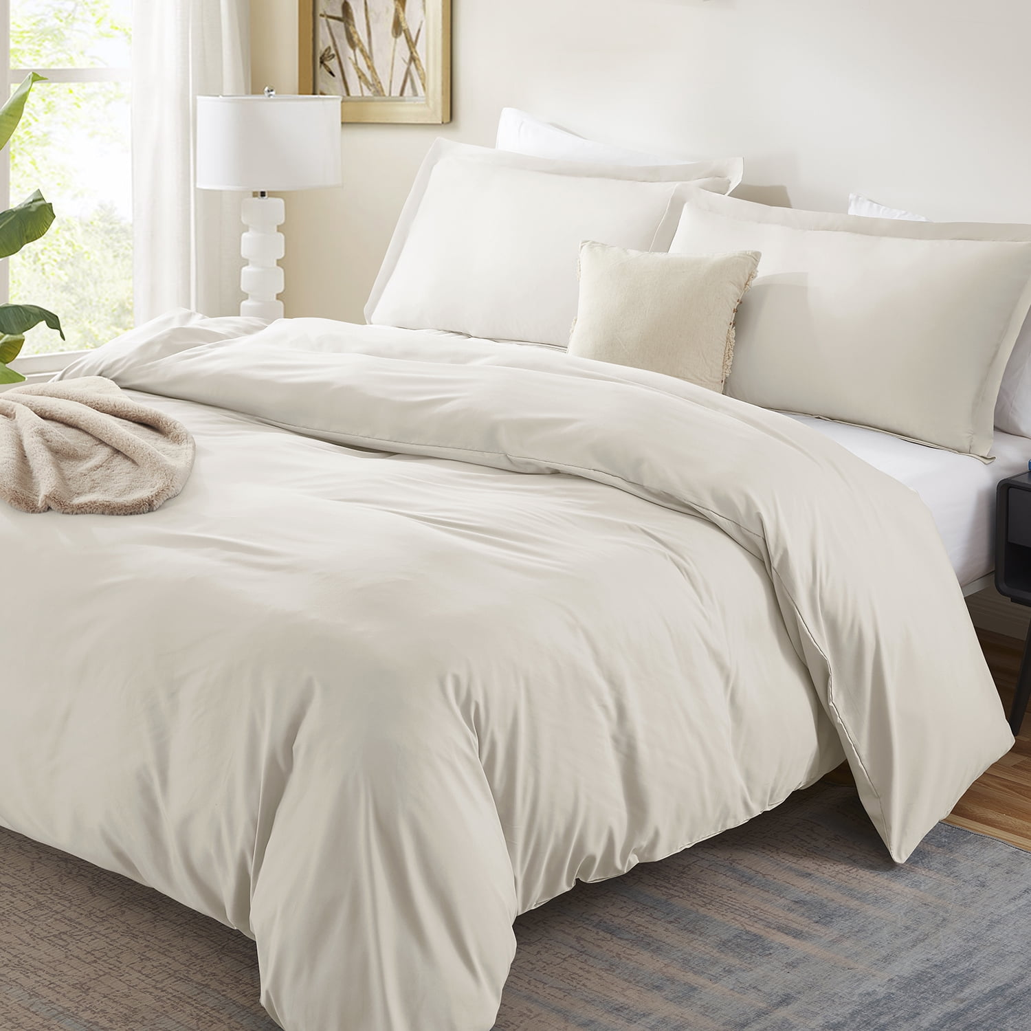 LammaLoe Duvet Cover King 3 Piece, Luxury Microfiber Bedding Sets with 2 Pillow Shams, Off white