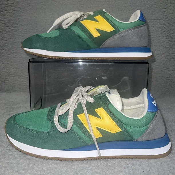 New Balance 420 V2 Sneakers Men's Sz 8.5 D Green Yellow Suede Retro Classic Shoe