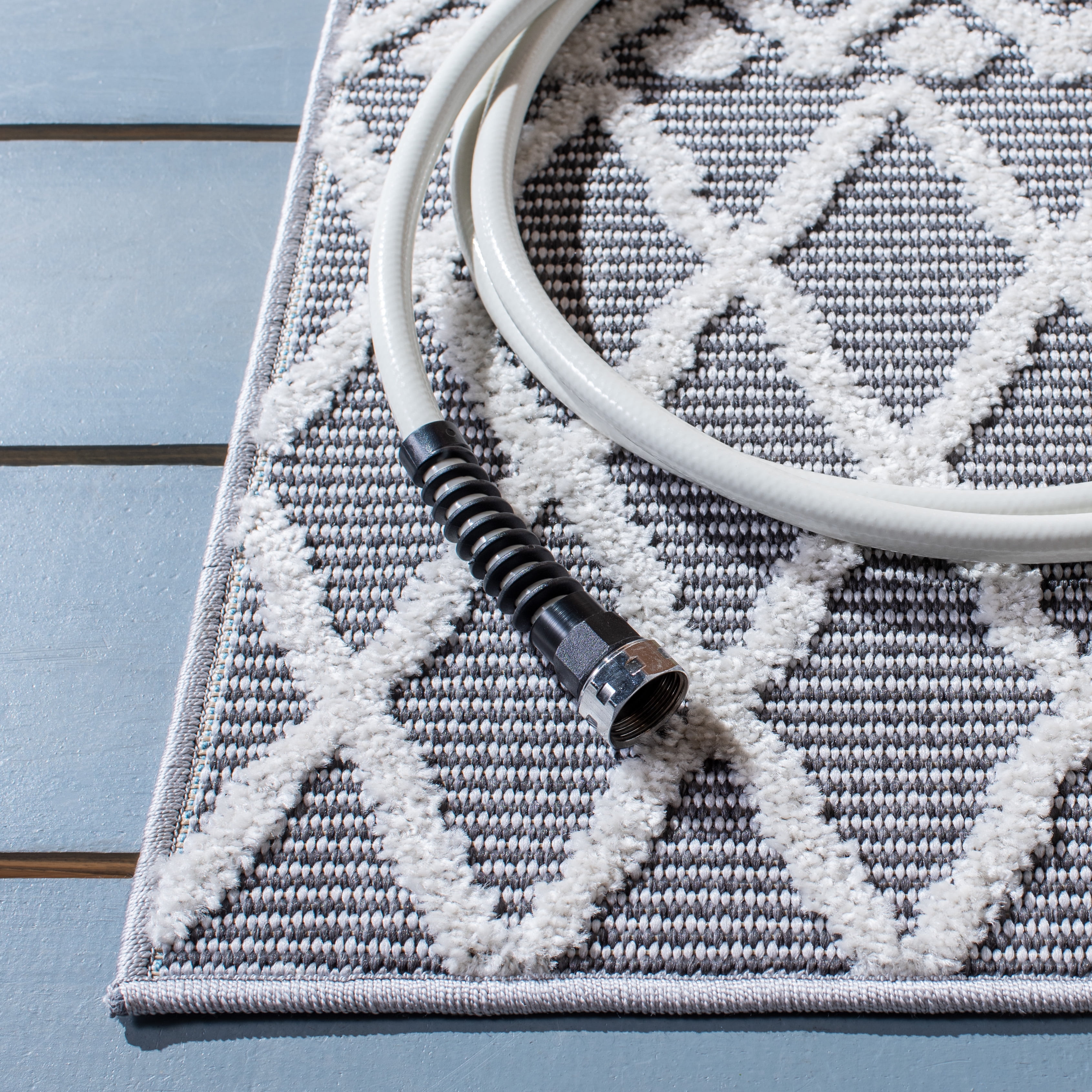 SAFAVIEH Cabana Elouise Geometric Indoor/Outdoor Area Rug, Ivory/Grey, 8' x 8' Square