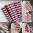 thumbnail image 4 of Uñas postizas de cobertura total con prensa en forma de ataúd para mujeres y niñas, 10 tamaños, 240 piezas 1073, 4 of 5