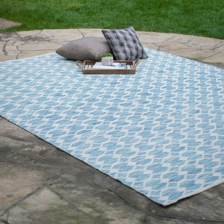 - Belham Living New Harbor Indigo Medallion Indoor/Outdoor Area Rug
