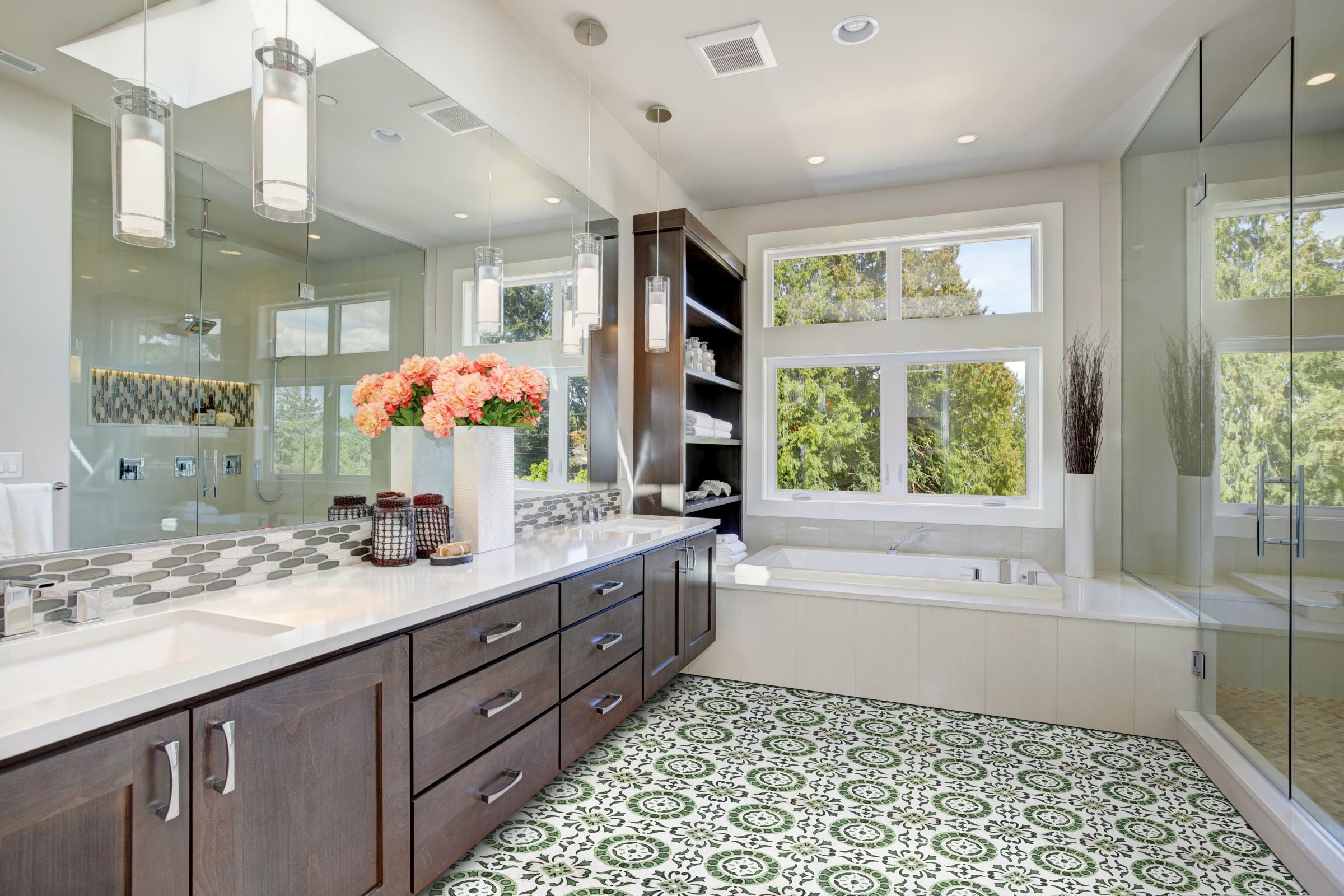 Retro Elegance 12x12 Self Adhesive Vinyl Floor Tile - Green Medallion - 20 Tiles/20 sq. ft.