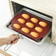 thumbnail image 5 of Molde de silicona para hornear | Bandeja para muffins con forma de concha de 9 cavidades | Moldes antiadherentes para pasteles y galletas | Apto para horno y microondas | Utensilios para hornear de, 5 of 6