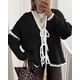 thumbnail image 5 of Suéter Cardigan PRETTYGARDEN para Mujer con Lazo Frontal Negro y Blanco, 5 of 6