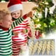thumbnail image 1 of Adornos Navideños Adornos para Árboles de Navidad Accesorios Bolas de Hilo Puntiagudas Pintadas Regalos de Navidad, 1 of 7